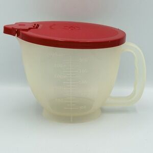 VTG Tupperware Batter Mixer Dispenser Pitcher 4 Cup Red Lid Kitchen